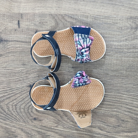 Sperry Sandals for Toddler - Picture 5 of 6